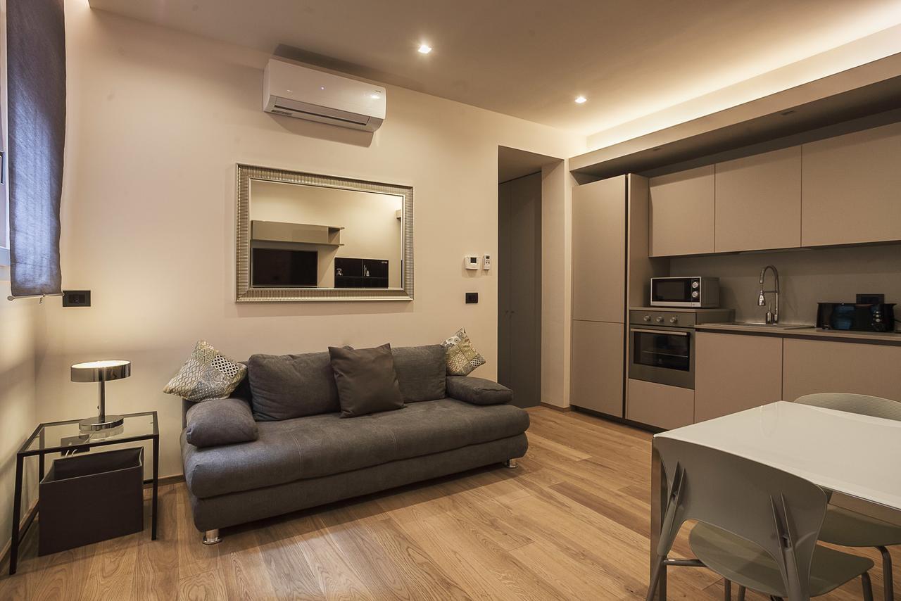 Residence Rizzoli-Suites Apartments Bologna Exteriör bild